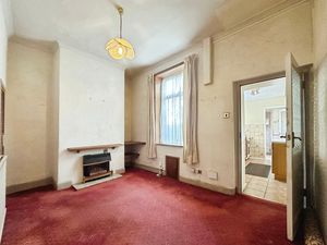 Dining Room- click for photo gallery